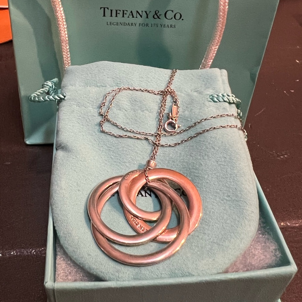 Tiffany & Co Sterling Rubedo 1937 Medium Interlocking Pendant 20” Necklace